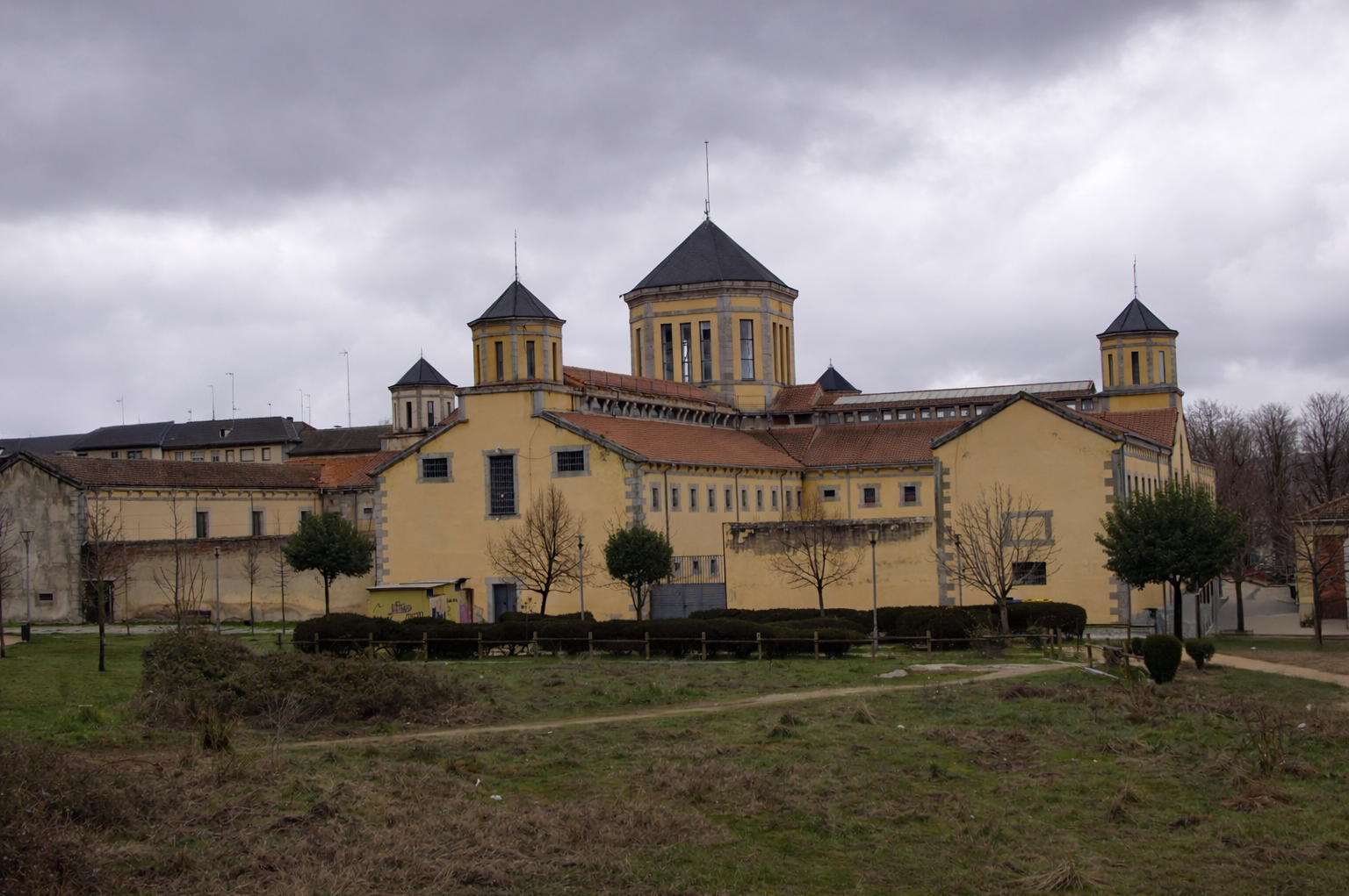 Edificio de la Cárcel de Segovia, lugar clave de la represión franquista contra las mujeres History​